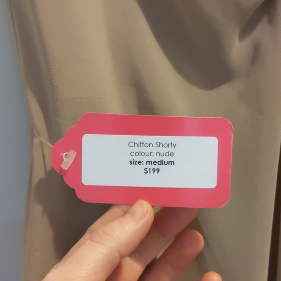 "Chiffon Shorty" dress by Pink Violet - Picture 4 of 6